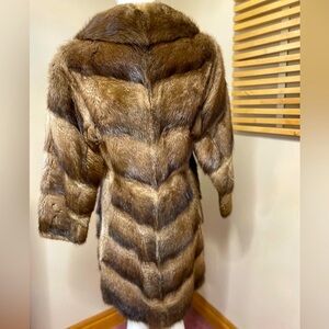 Gorgeous Vintage 1970’s Genuine Muskrat Full Length Coat